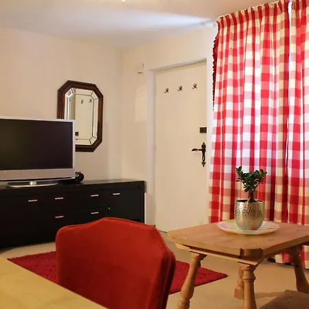 Kitz City & Apartment
