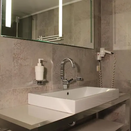 Apartment Kitz City & *